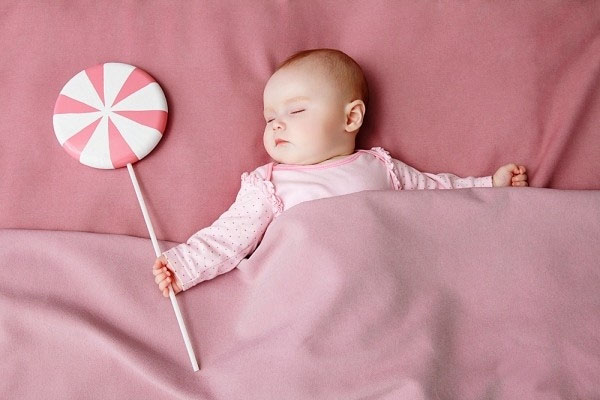Tập cho bé lịch đồng hồ sinh học giấc ngủ phù hợp 1