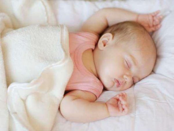 Giấc ngủ của trẻ sơ sinh có gì đặc biệt?